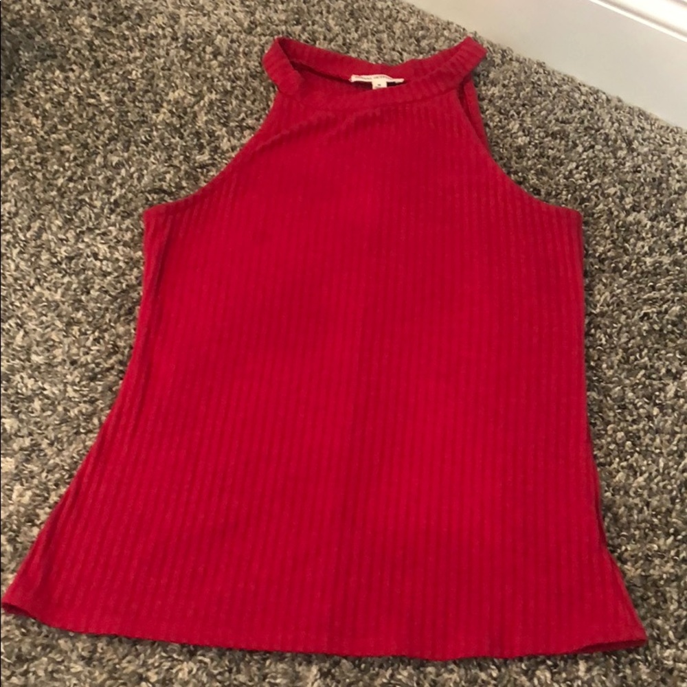 red tank top